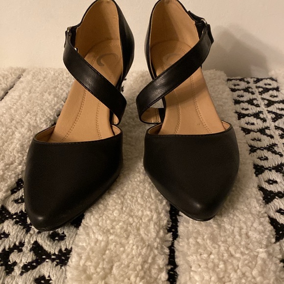 Women’s Journey heels - Picture 3 of 5